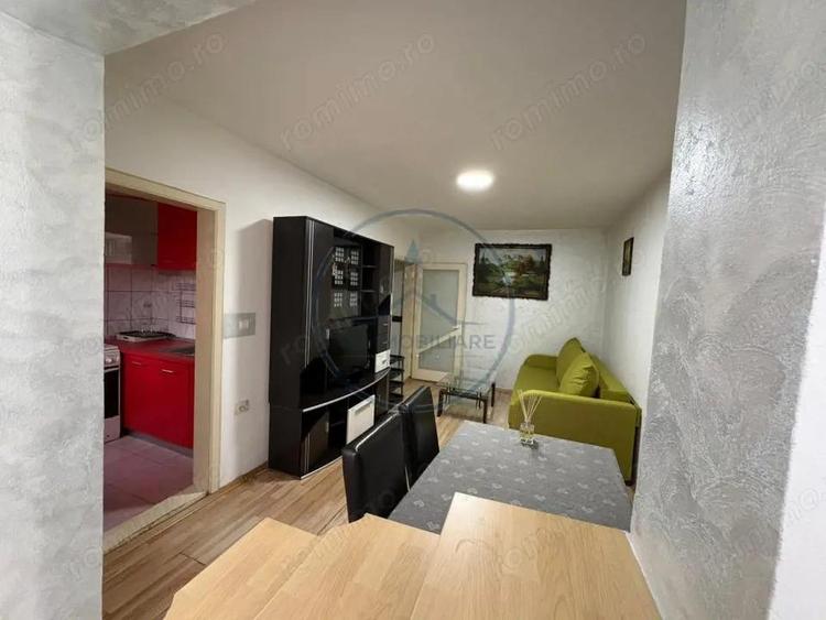 Apartament de inchiriat-Decebal etaj 2,cu loc de parcare - 2