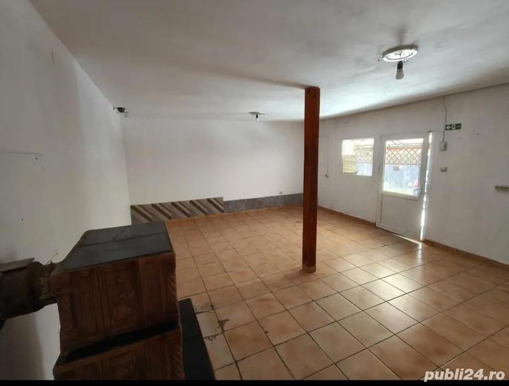 Imobil versatil spa?iu comercial sau locuin?a, 50 mp + doua terase - 9