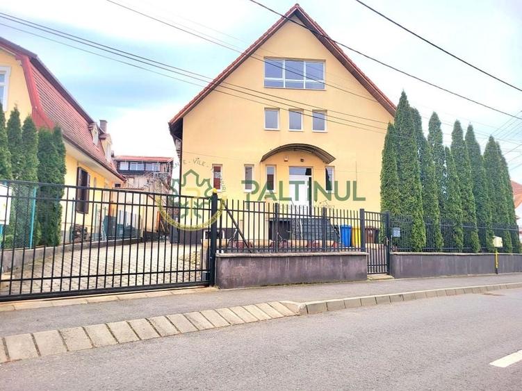 De vânzare cladire de birouri în zona Sub Arini, Sibiu - 1