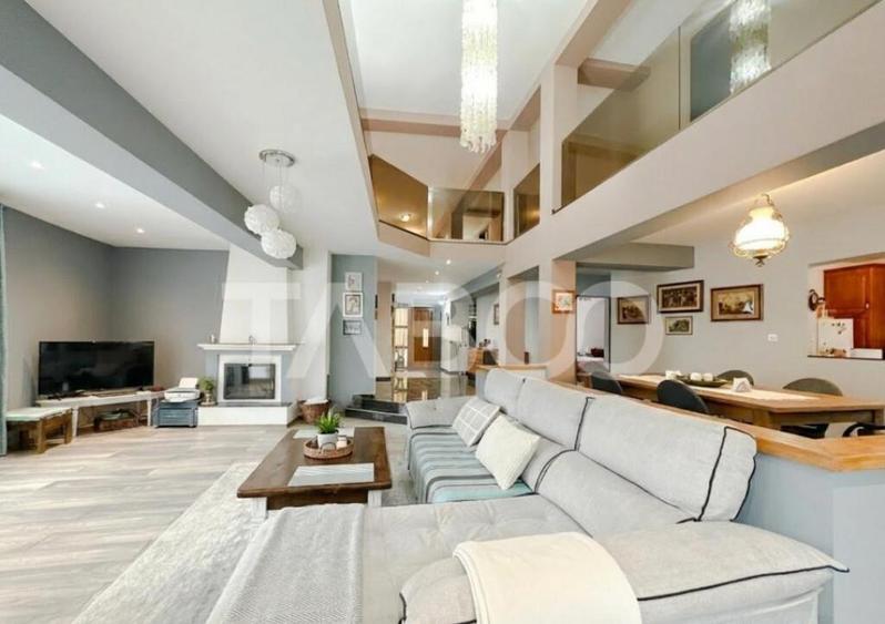 De vanzare casa individuala stil mediteranian curte 704 mp i - 1