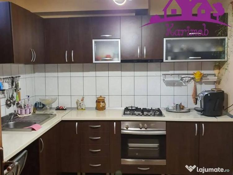 Casa si curte zona centrala - 1