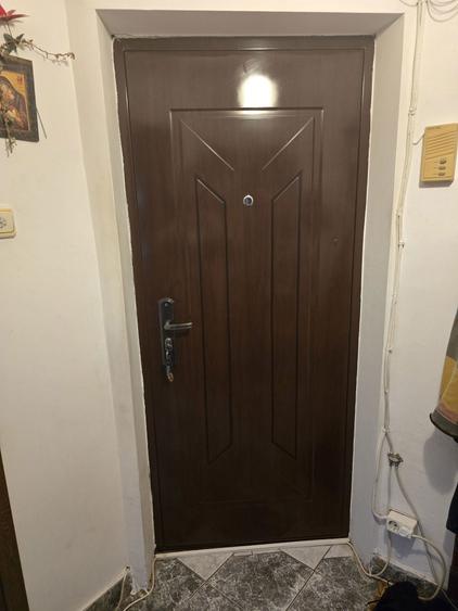 Direct proprietar vand apartament 2 camere - 4