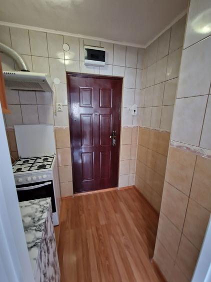 Vand apartament 2 camere - 8