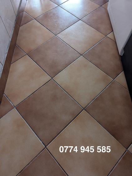 PROPRIETAR, Garsonieră Etaj 1, CENTRALA PROPRIE, Parcul Liniei / Plaza - 9