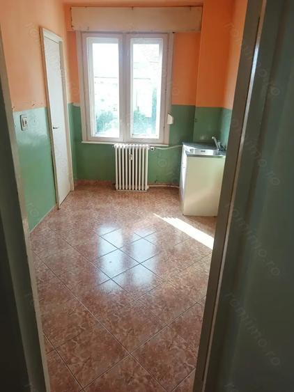 Vand 2 camere AN mare cartier Io?ia Nord - 8