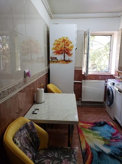 apartament 3 camere decomandate-direct proprietar - 4