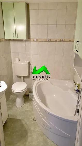 Apartament cu 3 camere decomandat, mobilat în Central