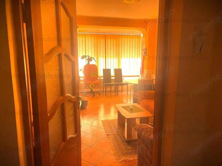 Parter 102mp SUPER SPATIOS 4 cam conf 1 Hipodrom doua balcoane mobilat utilat - 2