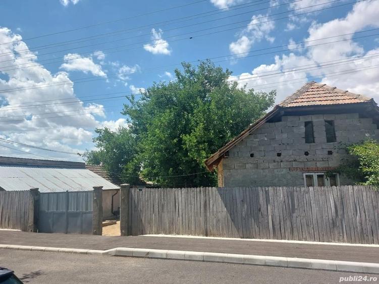 De vinzare casa in Vinju-Mare - 1