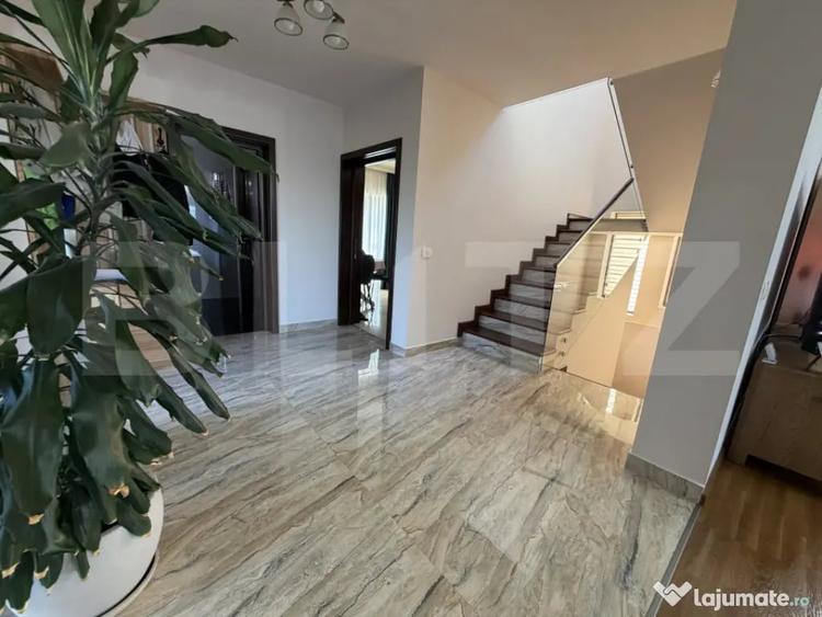 Casă cu 3 camere cu Teren 600 Mp în Central