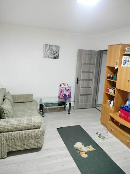 Apartament 2 camere semidecomandat zona vest - 7