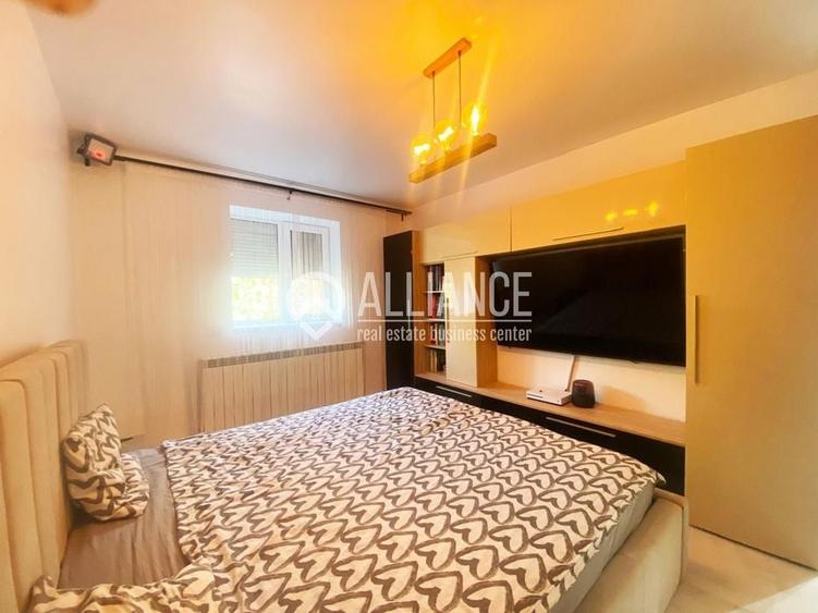 Valu lui Traian (COD 07) Casă  3 camere cu teren  de 930 mp - 5