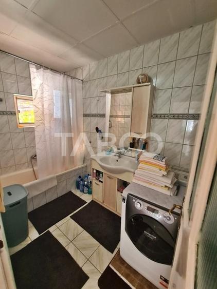 Casa cu spatiu comercial de vanzare in Sebes zona centrala - 17