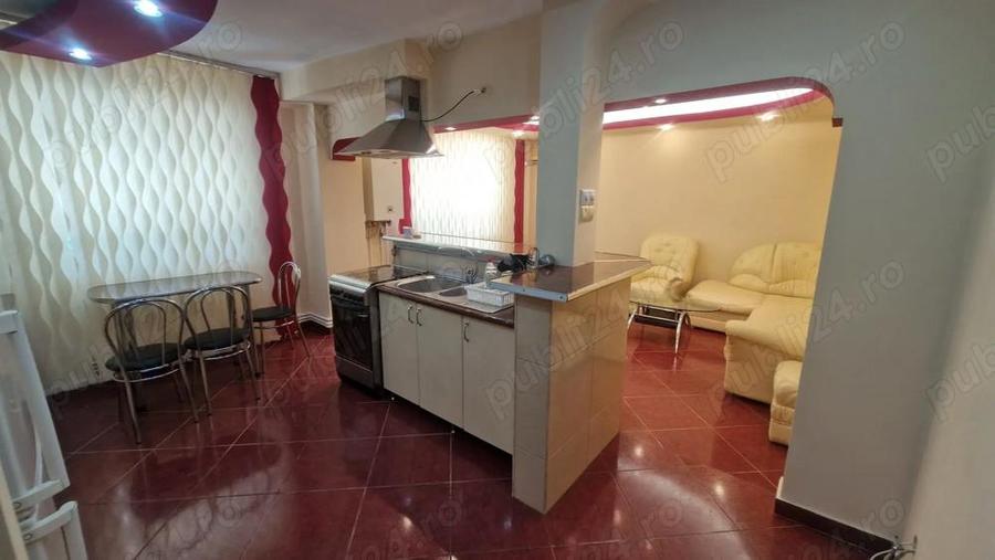 Apartament cu 3 camere decomandat în Central
