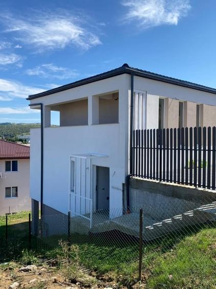 Casa tip Duplex panoramic, 4 camere, 110 mp, teren 225 mp,zona Fagului - 3