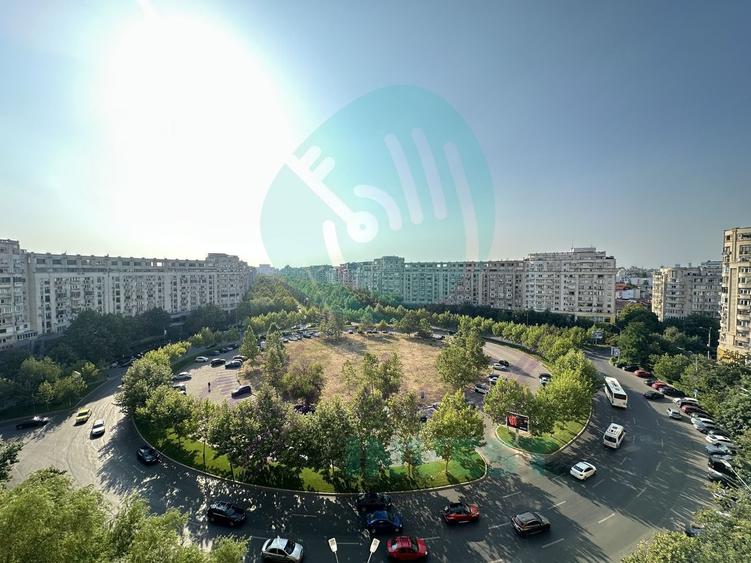 Piata ALBA IULIA - Vedere PANORAMICA - ideal birou sau locuinta - 2