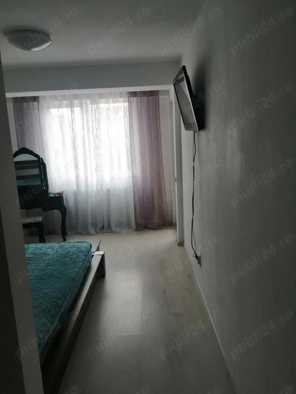 Ofer spre inchiriere apartament cu 3 camere - 6