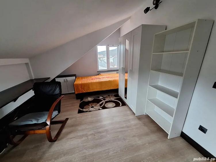 Inchiriez apartament zona Lama,385 - 4