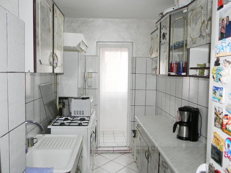 Apartament decomandat in Sacele - 6