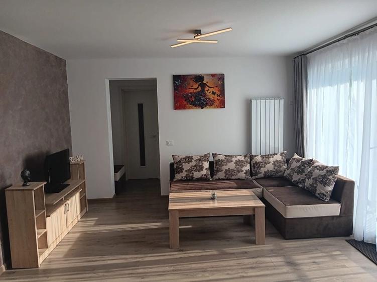 Apartament 2 camere Top City - Coresi - 3