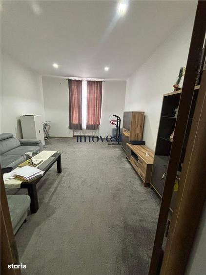 De inchiriat: Apartament cu 3 camere in zona Centrala - 7