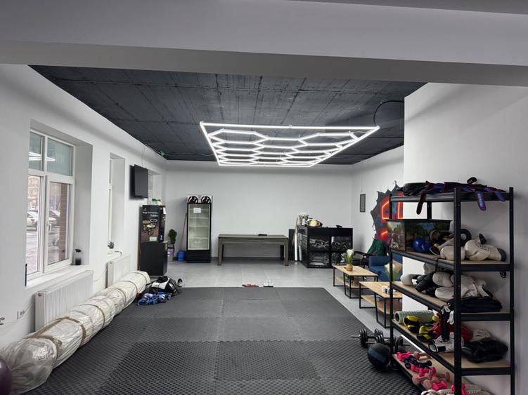 Spatiu comercial, Grand Kristal Residence, berceni, sector 4 - 1