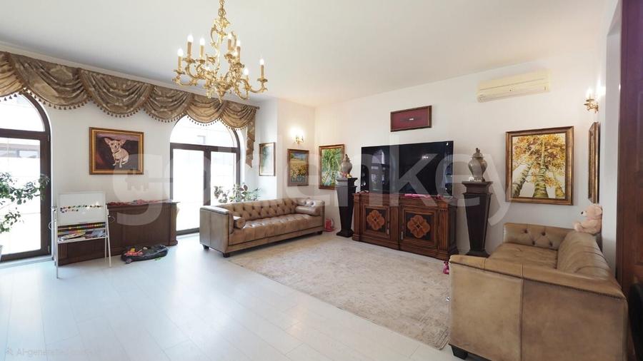 Vila cu finisaje moderne in complex rezidential - 2