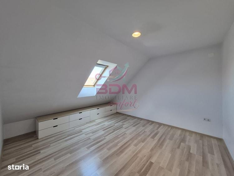 Apartament cu 3 camere semidecomandat în Luna