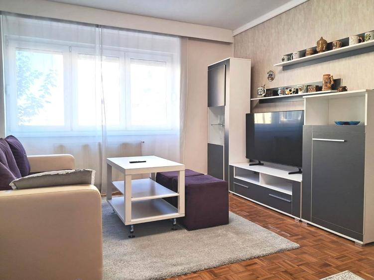 Apartament cu 2 camere decomandat în Cedonia