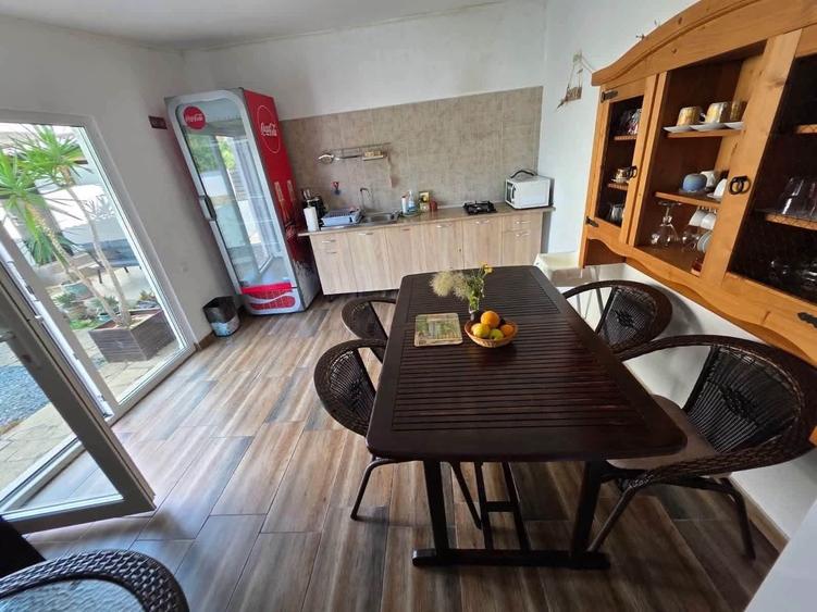 Casă cu 4 camere în Central