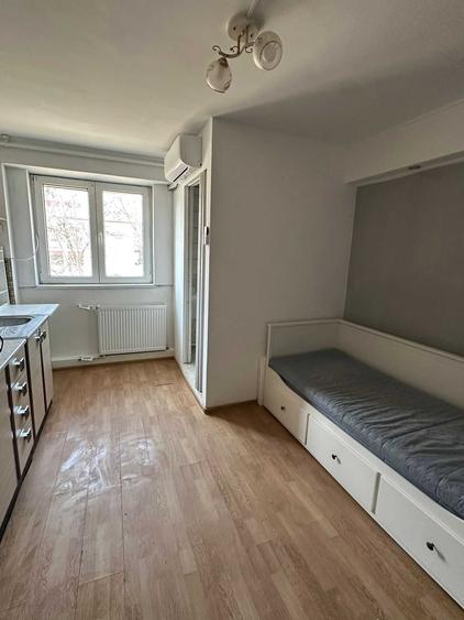 Mica, dar cu personalitate Garsoniera 16 mp | 7 minute de metrou - 2