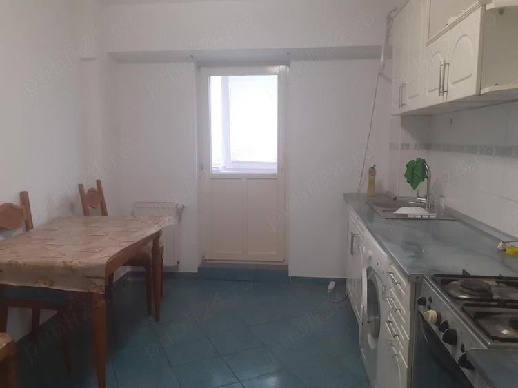 Inchiriere 2 camere cf. 1 dec. 6 din 7, cu suprafata totala de 60.mp. bloc cu lift, Zona Calarasi 4 - 5