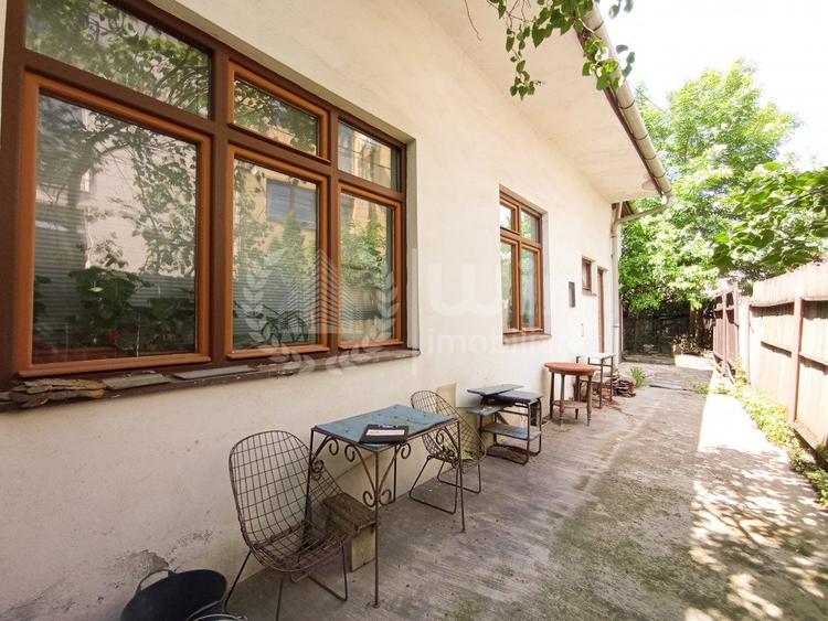 Casa individuala | Teren 435mp | Front la 2 strazi | Garaj | Plopilor - 3