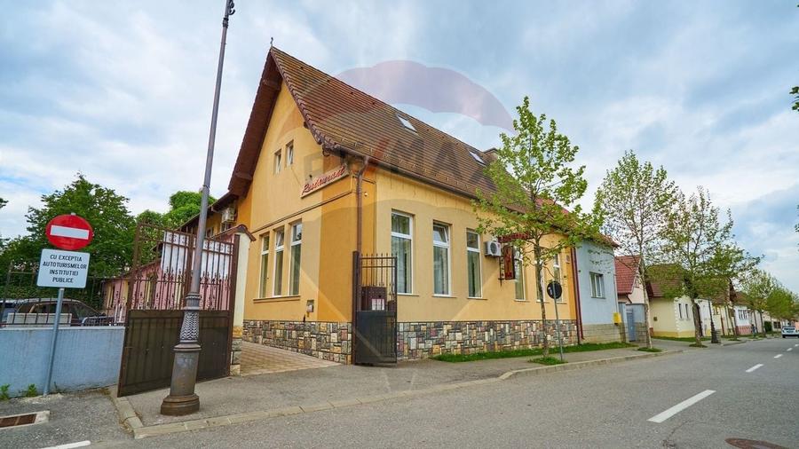 Restaurant de vanzare/ Afacere la cheie/Rasnov/Brasov - 25