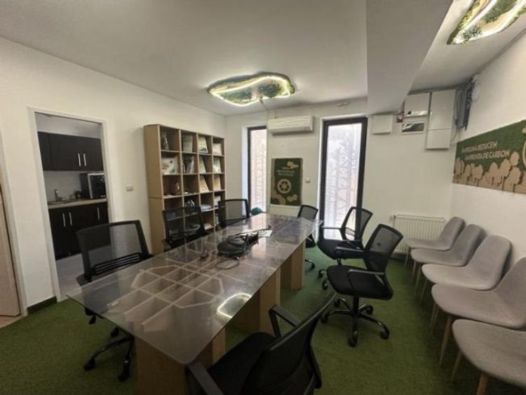 Clădire Premium de Birouri – Ultracentral | Titulescu | 6 locuri Parcare | 650mp. |  12 camere - 2