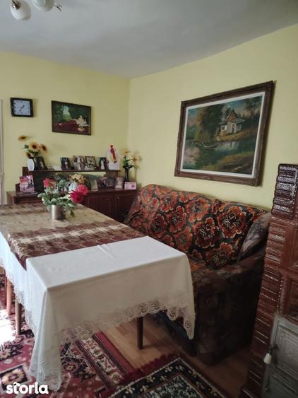 De Vanzare Casa zona Chercea - 4