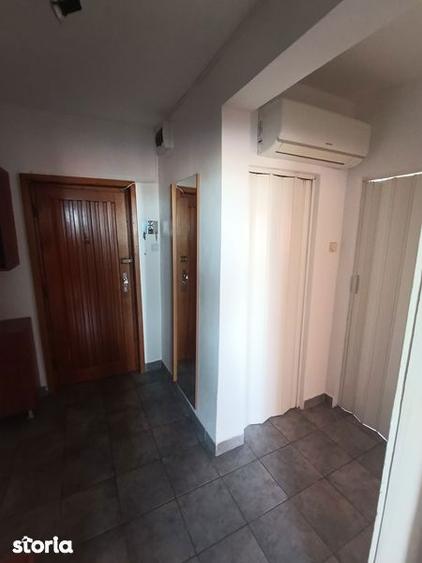 Proprietar - inchiriez apartament cu 2 camere ,Gheorghe Lazar - 8