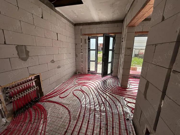 Vand vila noua la nivel,Fantanele,jud.Arad,st.300 mp,la gri - 1