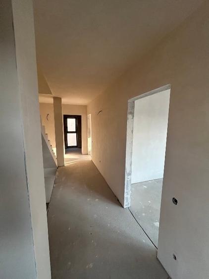 Duplex Semifinisat cu Panorama, zona Andrei Muresanu - 6