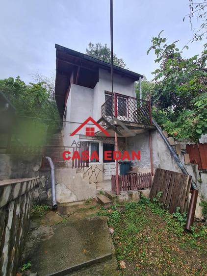 Casă individuală cu 3 camere cu Teren 903 Mp în Câmpina