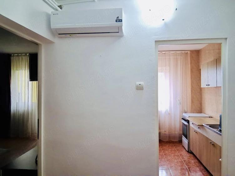 Apartament cu 2 camere decomandat în Central