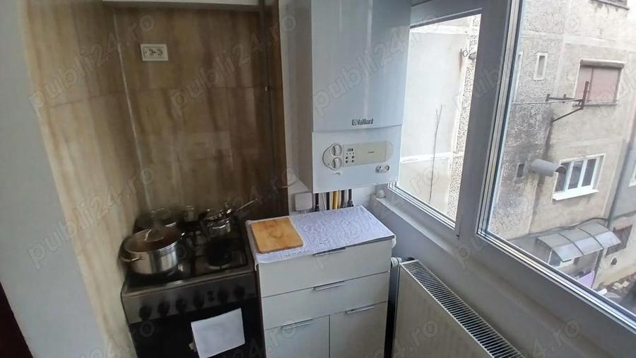 Apartament cu 2 camere decomandat în Central