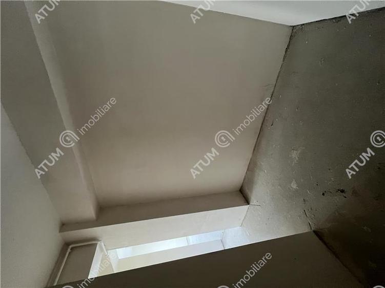 Apartament cu 3 camere decomandat în Șelimbăr