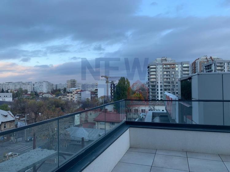 Apartament cu 2 camere decomandat în Dudești