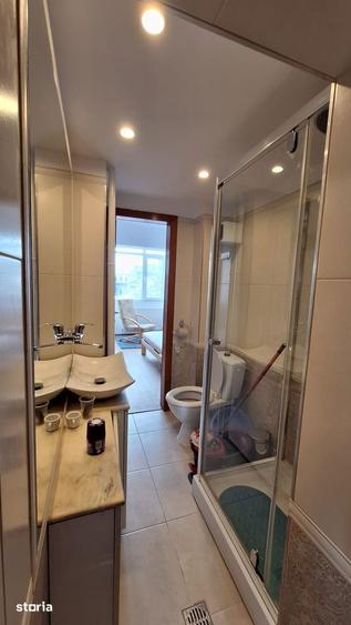 Apartament cu 2 camere semidecomandat, mobilat în Cișmigiu