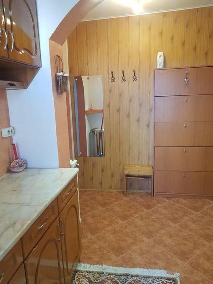 Apartament cu 2 camere decomandat în P-ța Doina