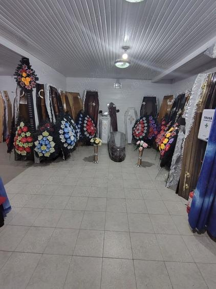 Spațiu comercial, de 300 mp, în Boldești