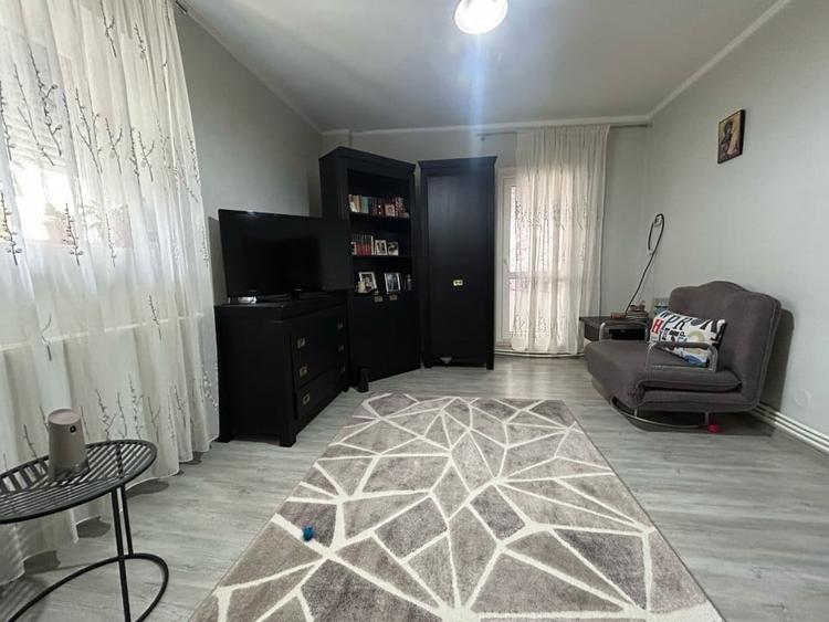 Apartament cu 2 camere decomandat, mobilat în Dorobanți