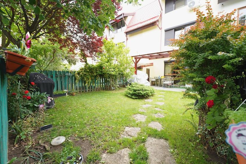 Casă individuală cu 5 camere cu Piscina în Pipera