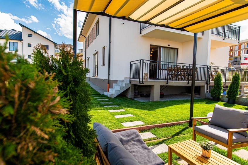 Casă cu 4 camere cu Teren 180 Mp în Central